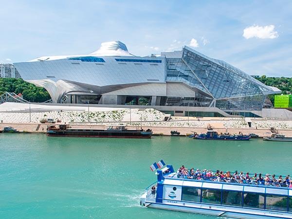 Kanpai Tourisme - Confluence District & Museum