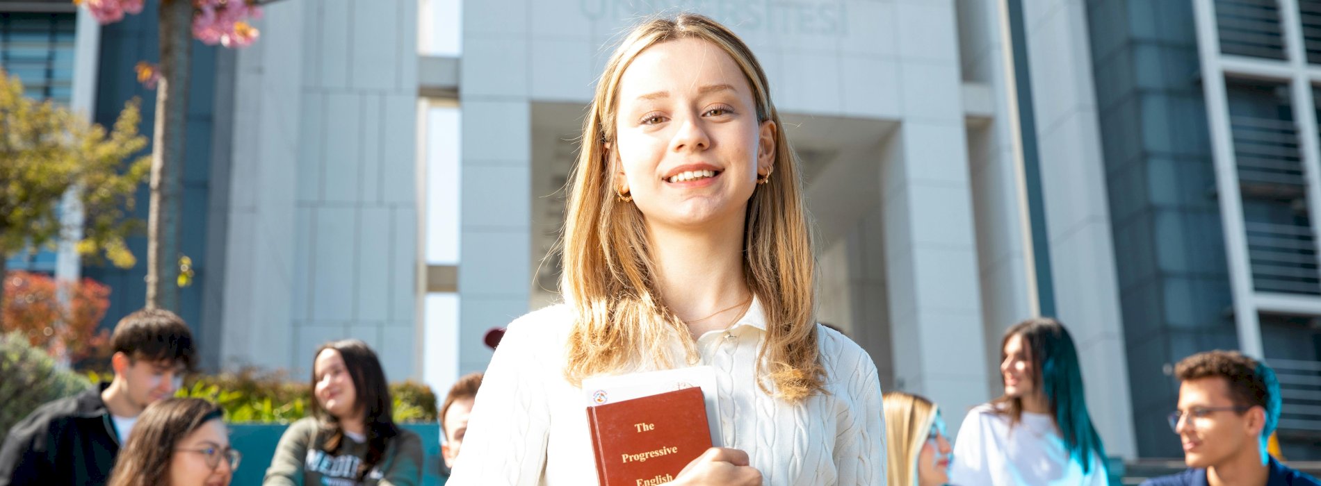 Kanpai Tourisme - Estudantes e Escolas